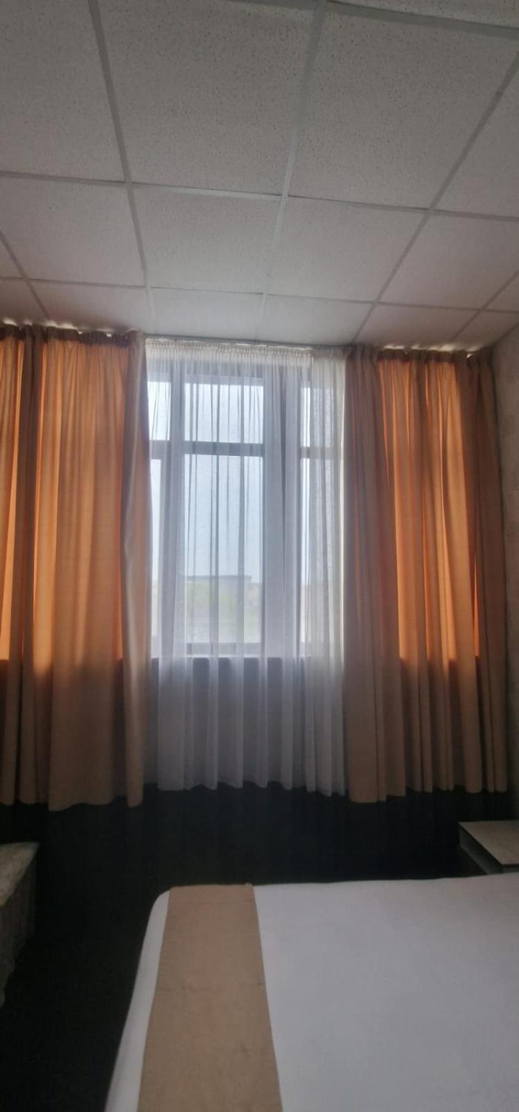 Tarlan Hotel Aktau  Exteriér fotografie